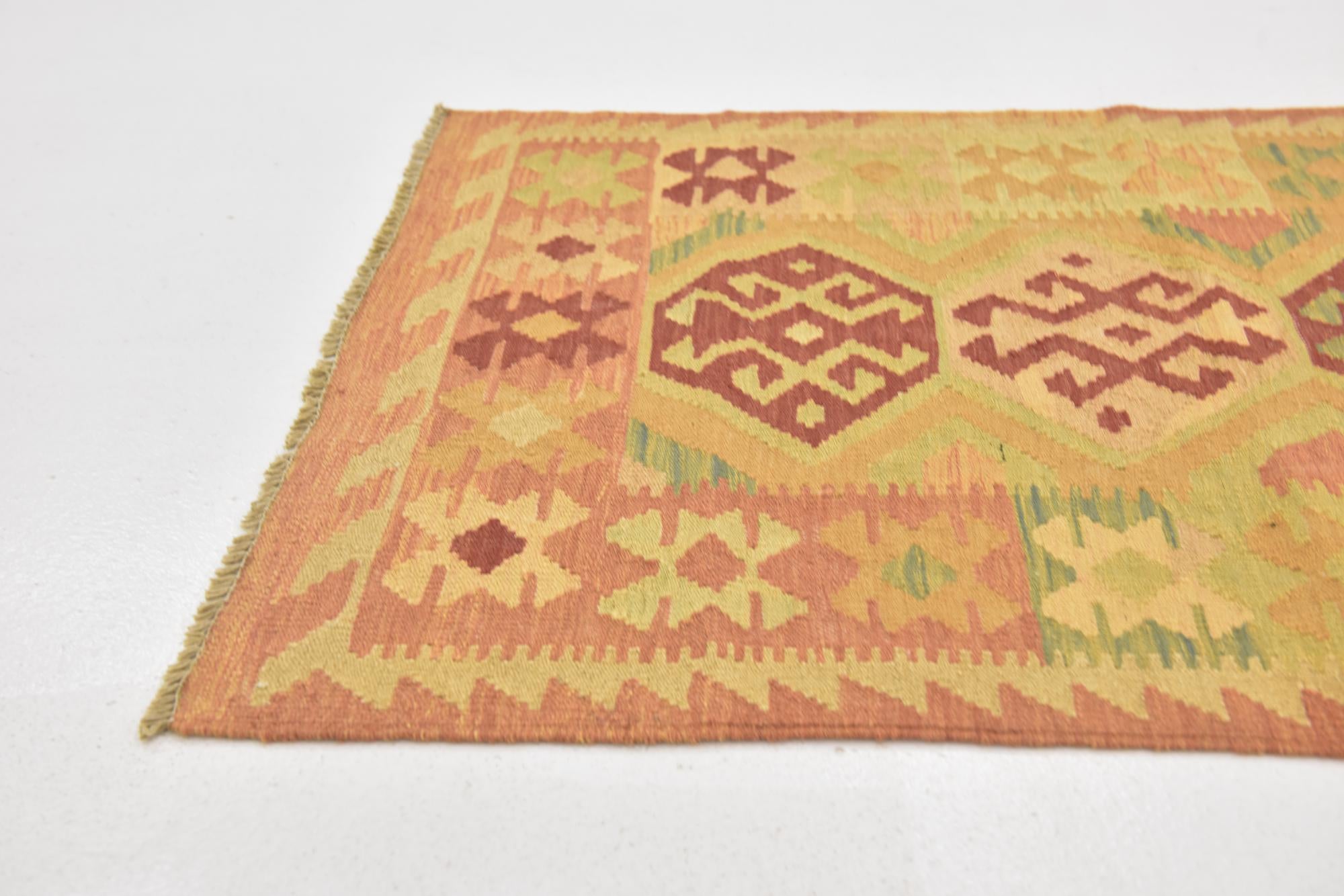 2' 7 x 4' 5 Hand Woven Kilim Waziri Wool Rug