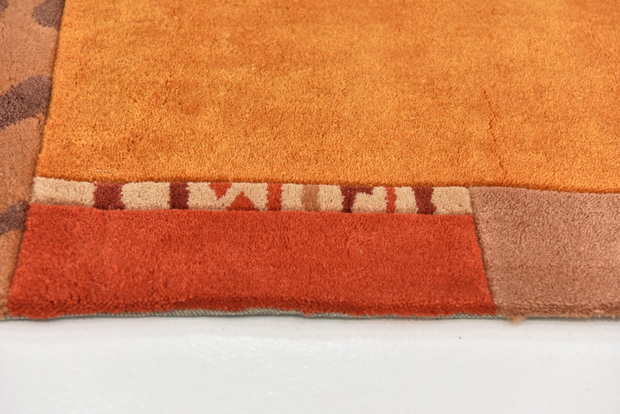 2' 10 x 5' Luna Wool Rug