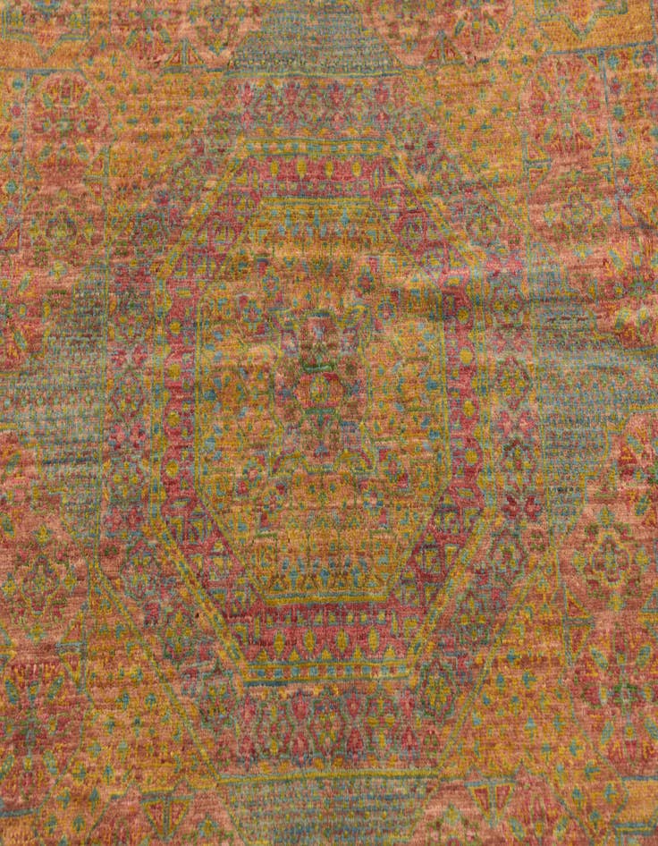 Detail image of 5' 6 x 7' 7  Hand Knotted Mamluk Ziegler Rug