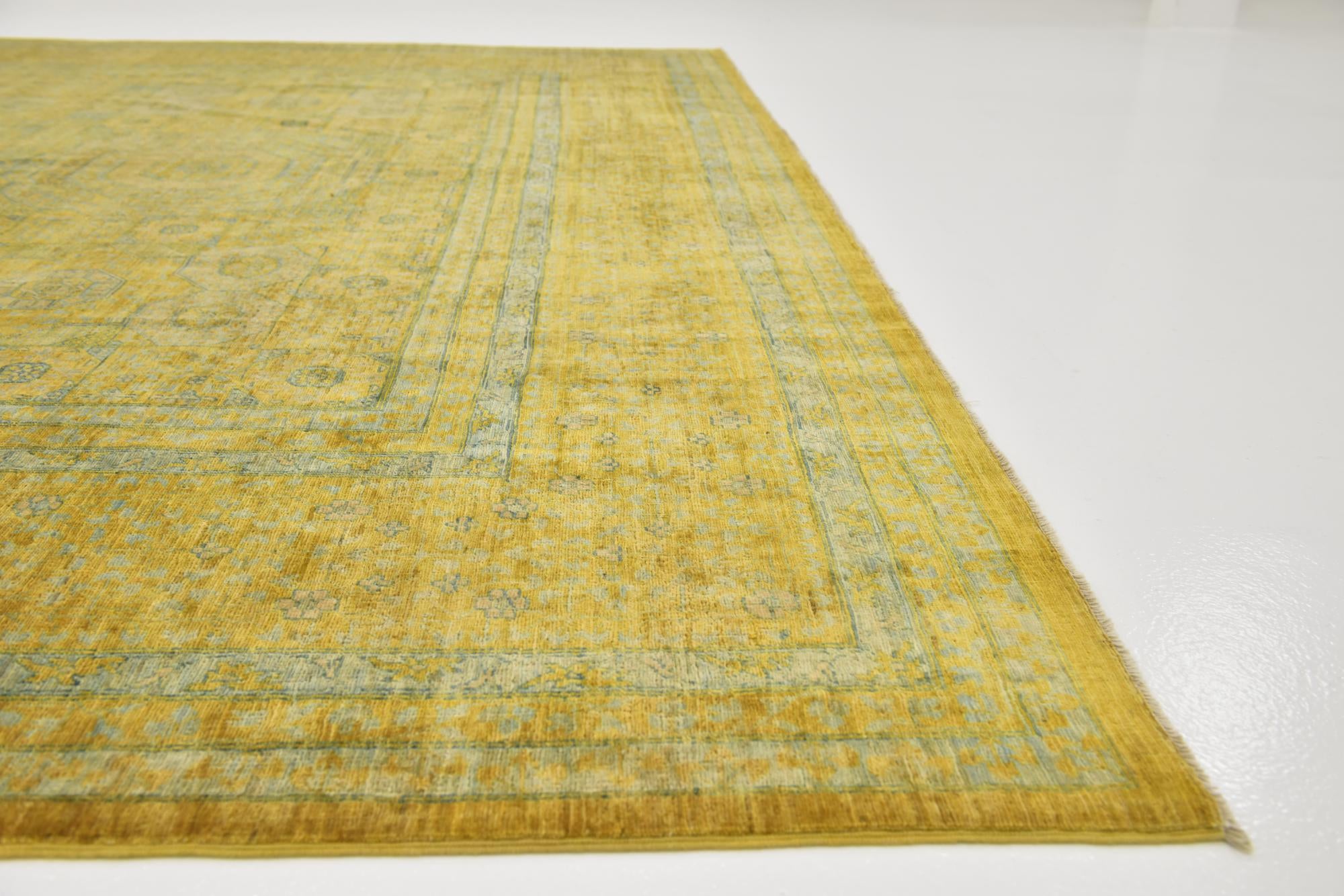 9' 10 x 14' 3 Hand Knotted Mamluk Ziegler Rug