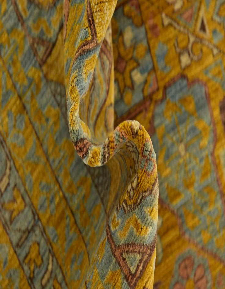 Detail image of 10' x 13' 8  Hand Knotted Mamluk Ziegler Oriental Rug