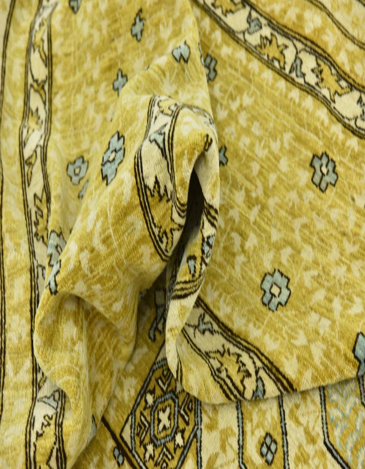 Detail image of 10' 2 x 14' 1  Hand Knotted Mamluk Ziegler Rug