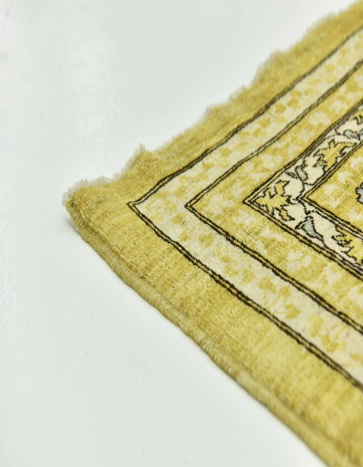 Detail image of 10' 2 x 14' 1  Hand Knotted Mamluk Ziegler Rug