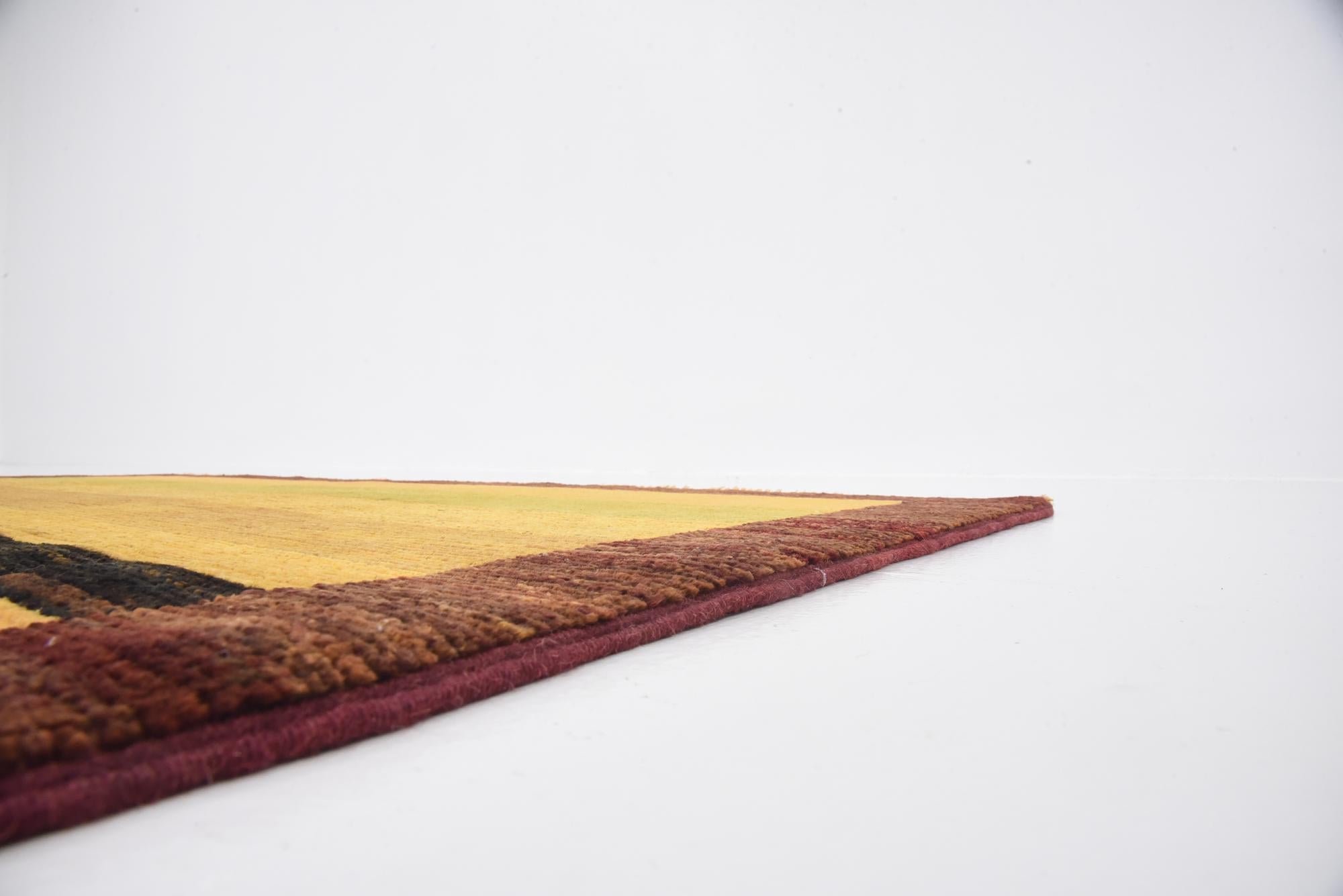 4' 4 x 6' Hand Knotted Modern Ziegler Rug