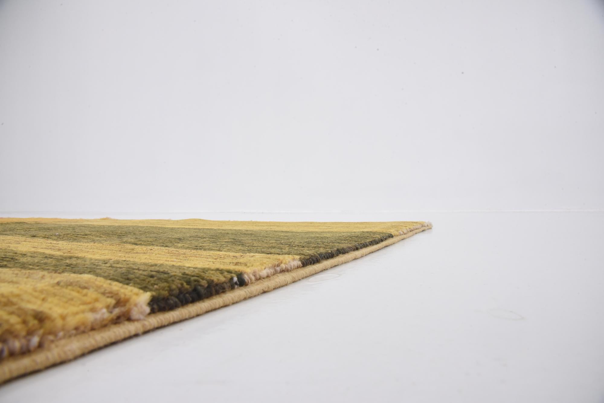 5' 3 x 6' 3 Hand Knotted Modern Ziegler Rug