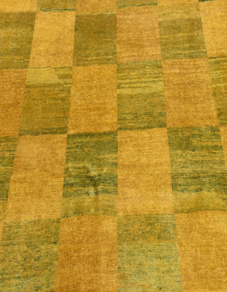 Detail image of 5' x 6' 6  Hand Knotted Modern Ziegler Rug