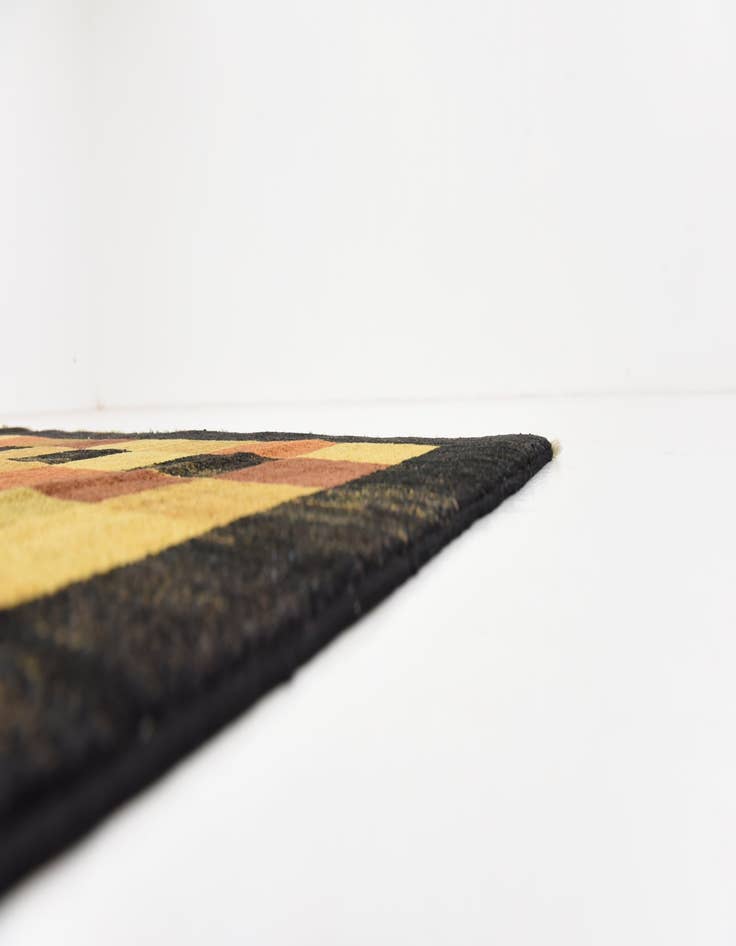 Detail image of 6' 5 x 8' 11 Hand Knotted Modern Ziegler Oriental Rug