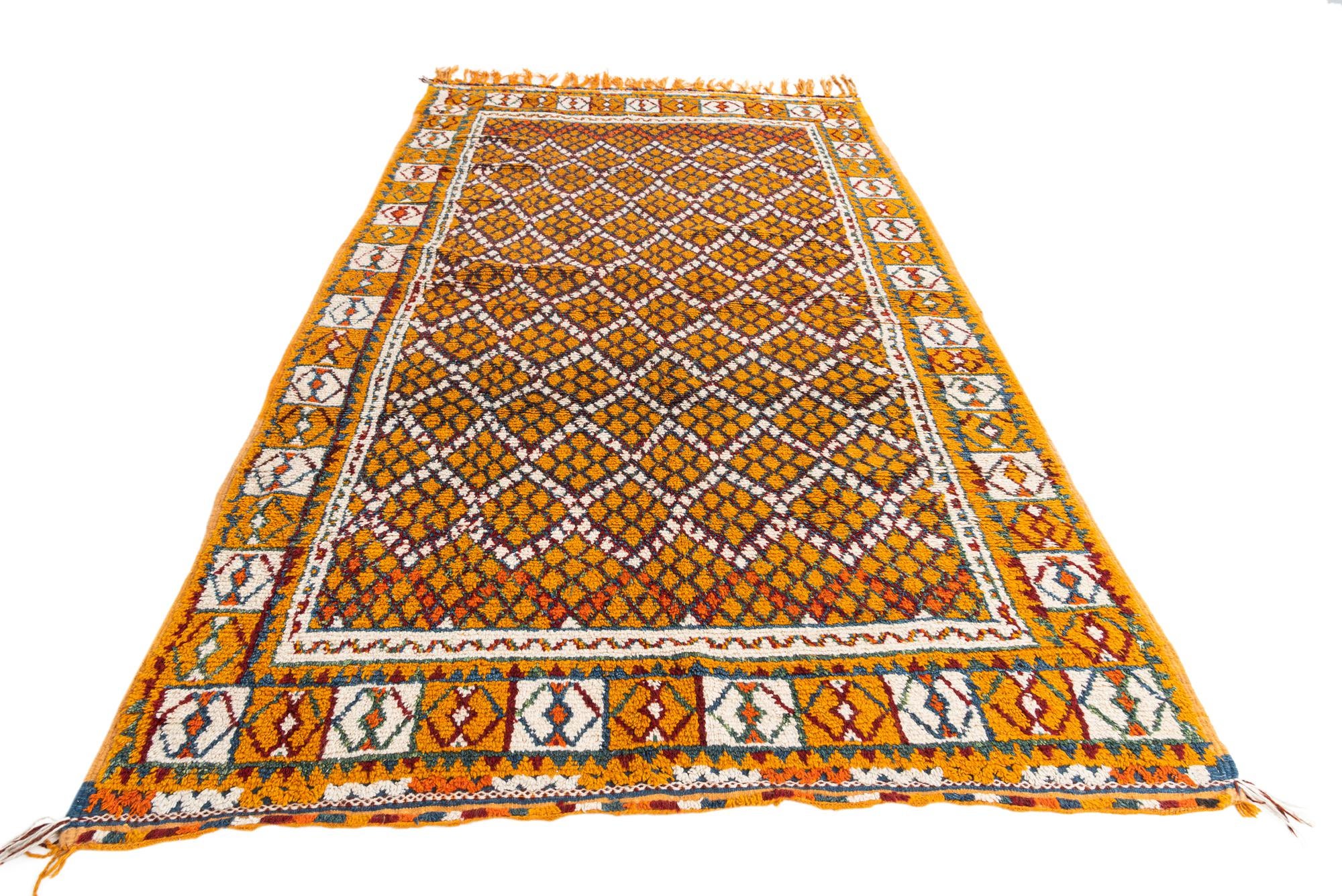 5' 4 x 9' Hand Knotted Moroccan Oriental Wool Rug