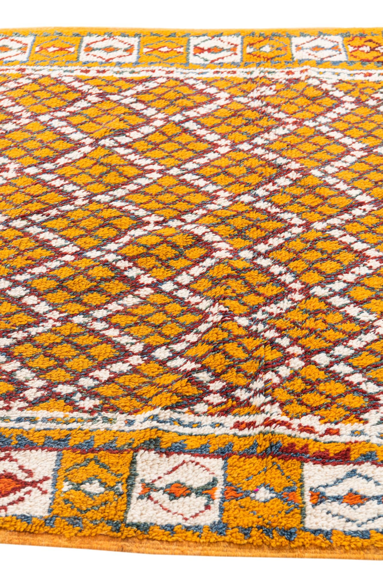 5' 4 x 9' Hand Knotted Moroccan Oriental Wool Rug