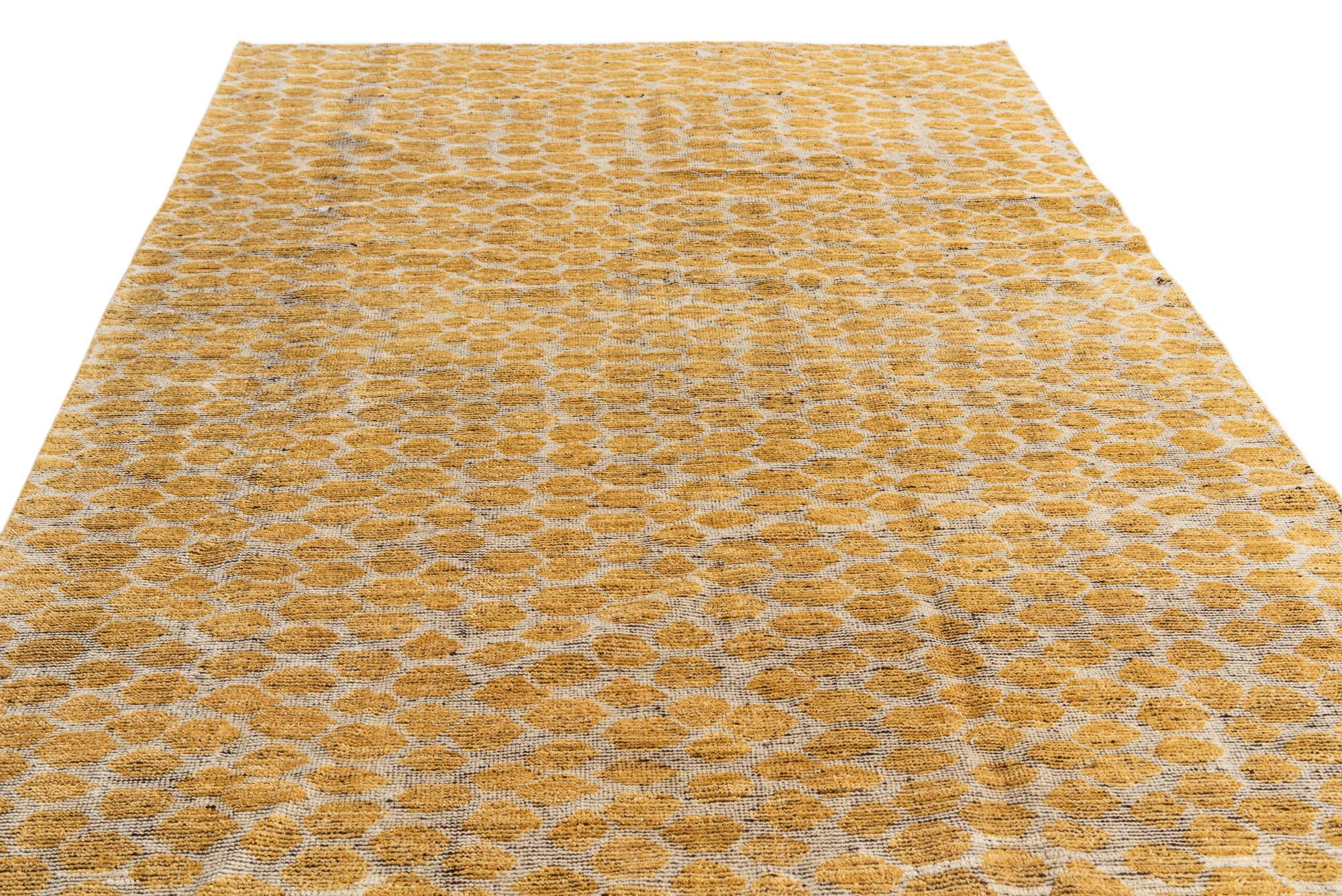 6' 1 x 9' 1 Hand Knotted Moroccan Wool Rug