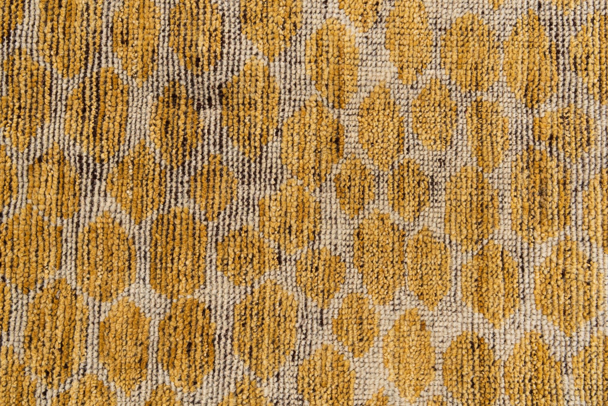 6' 1 x 9' 1 Hand Knotted Moroccan Wool Rug