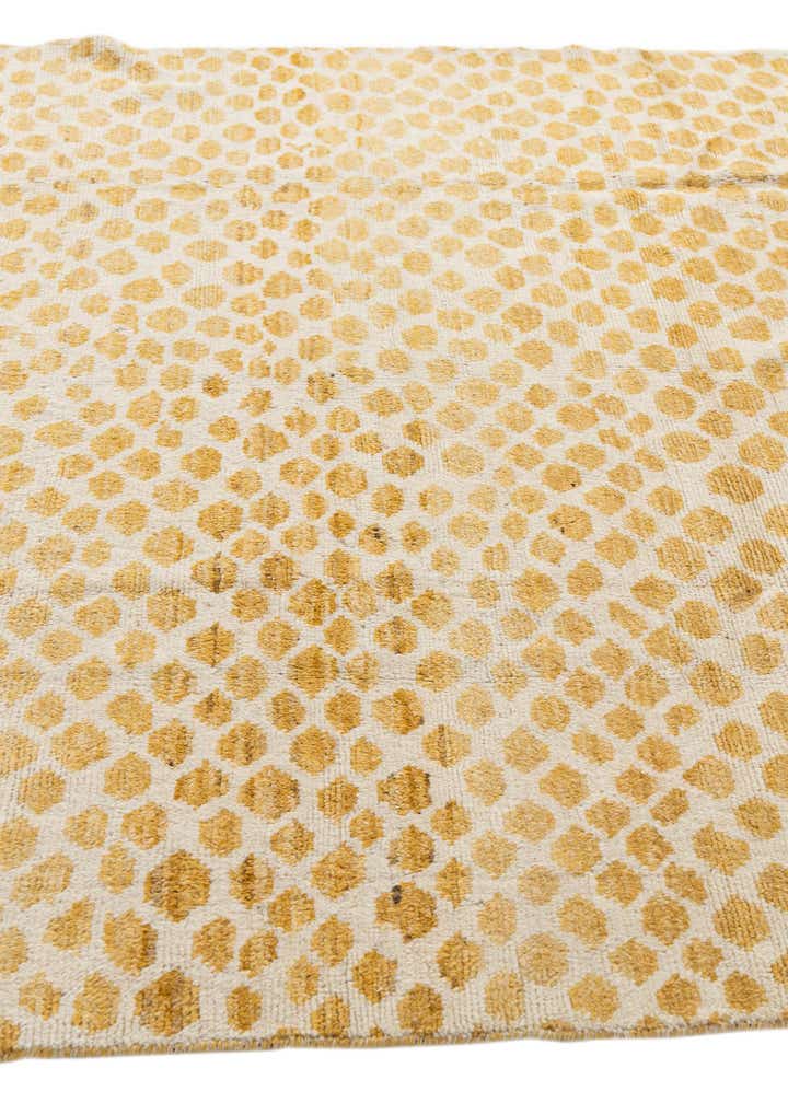 6' 1 x 9' 3 Hand Knotted Moroccan Wool Rug