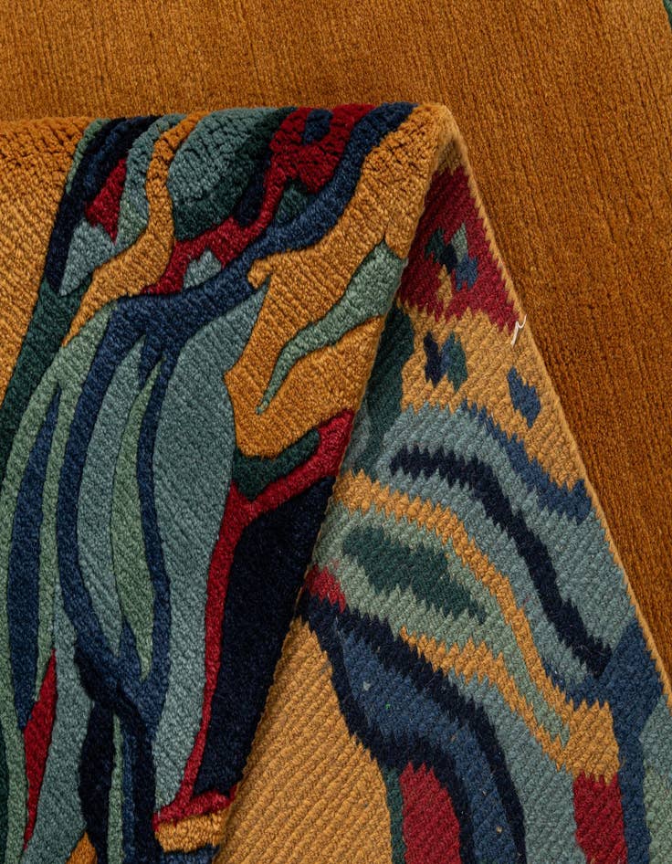Detail image of 4' 11 x 6' 3  Hand Knotted Nepal Wool Rug