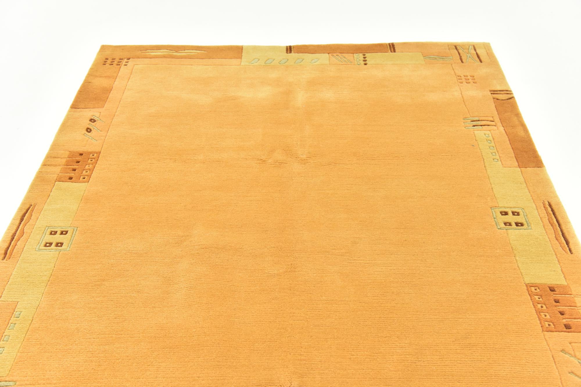 4' 9 x 6' 6 Hand Knotted Nepal Wool Rug
