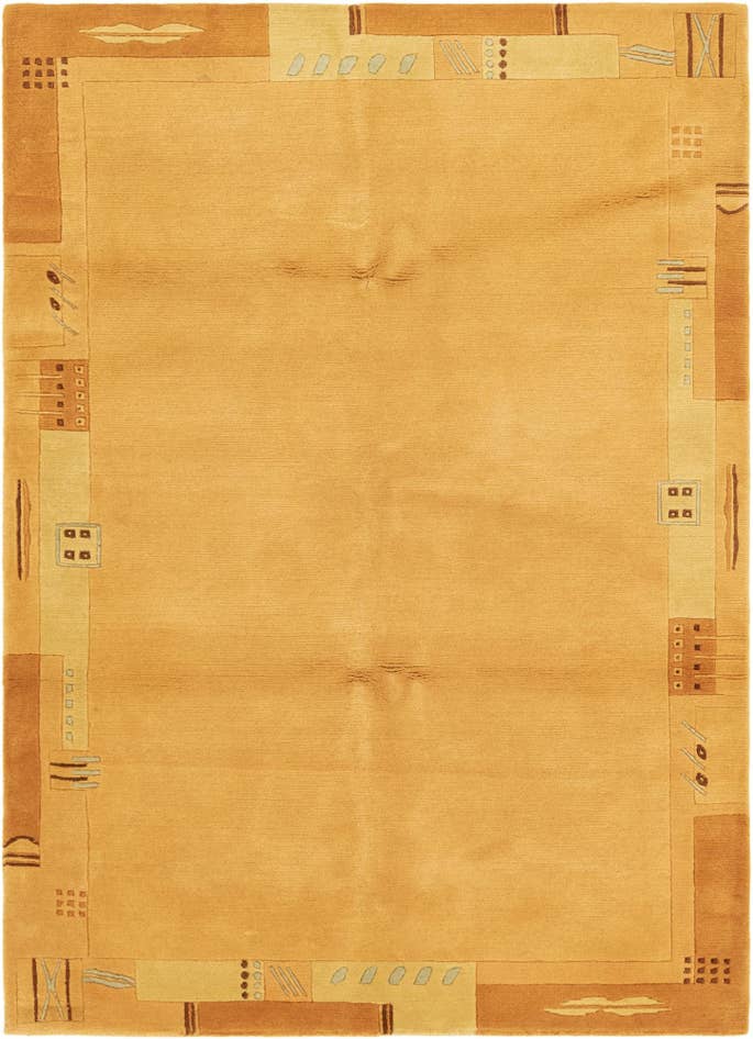 Detail image of 4' 9 x 6' 6 Hand Knotted Nepal Wool Rug