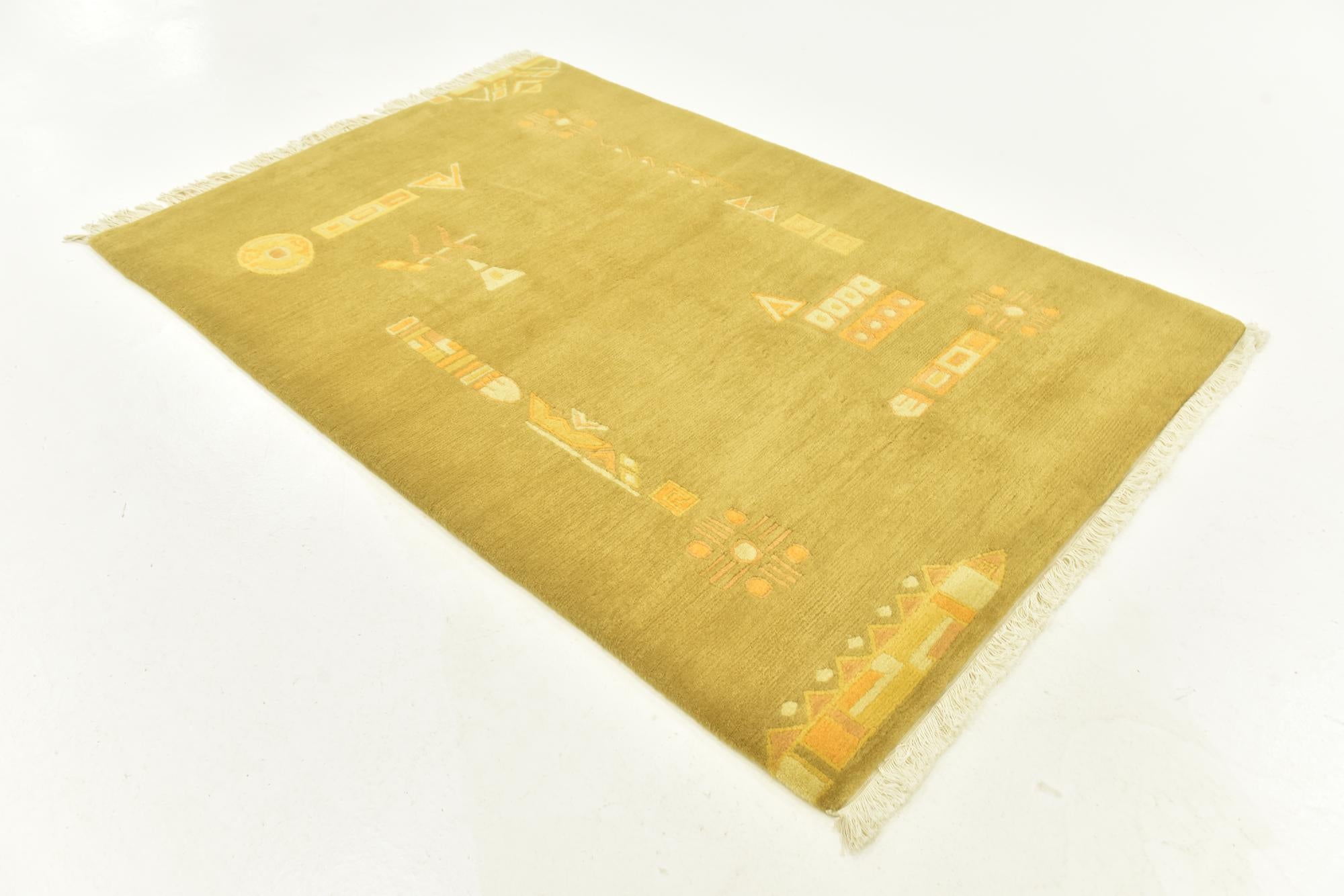 4' x 6' Hand Knotted Nepal Wool Rug