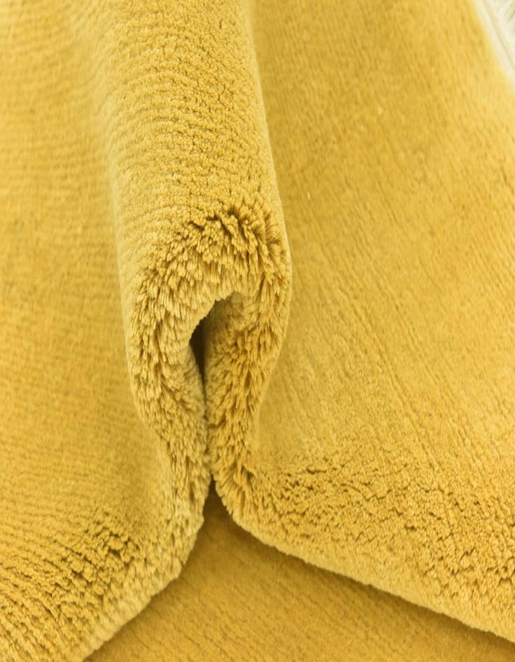 Detail image of 4' 7 x 6' 8  Hand Knotted Nepal Wool Rug