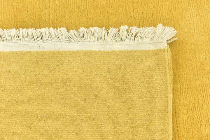 4' 7 x 6' 8 Hand Knotted Nepal Wool Rug