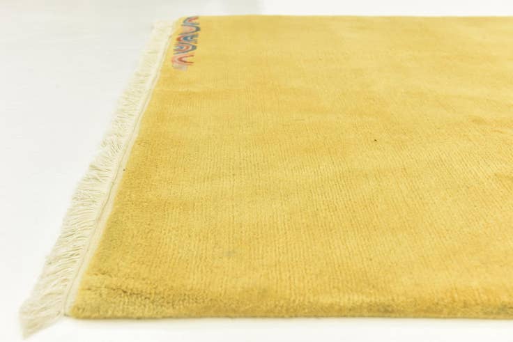 Detail image of 4' 7 x 6' 8 Hand Knotted Nepal Wool Rug