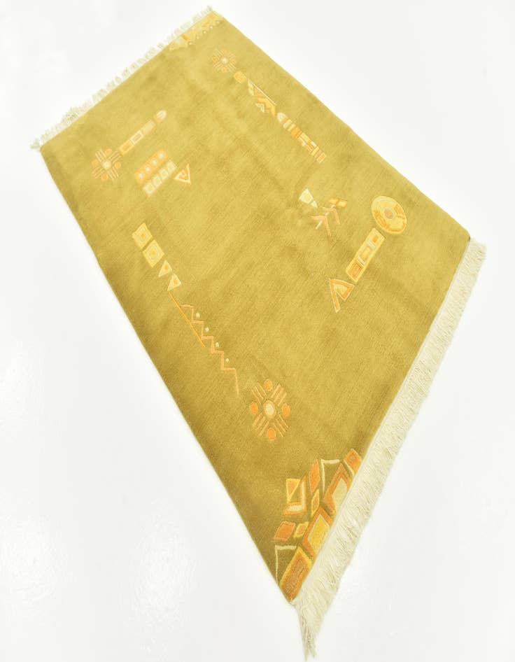 Detail image of 4' 7 x 6' 7  Hand Knotted Nepal Wool Rug