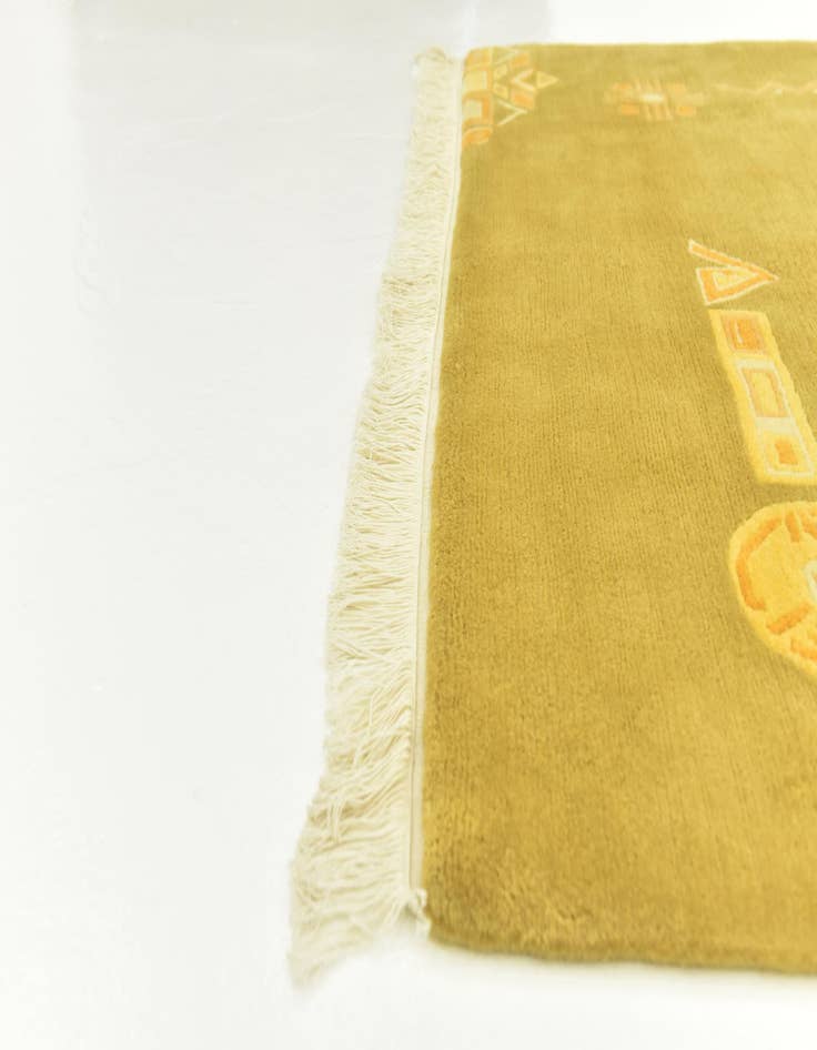 Detail image of 4' 7 x 6' 7  Hand Knotted Nepal Wool Rug