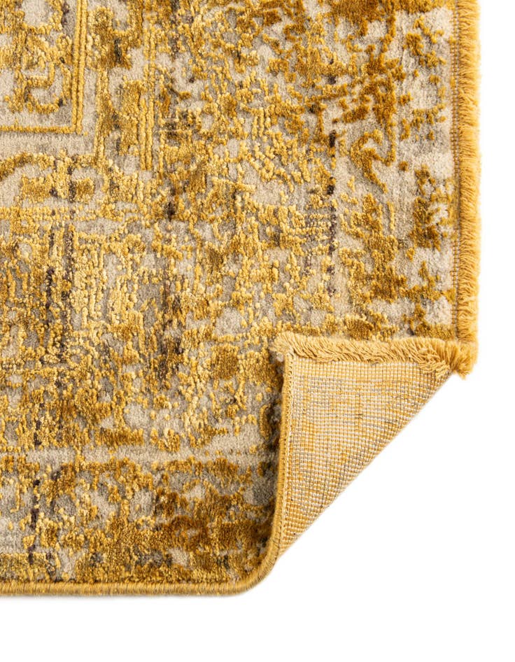 Detail image of 5' 3 x 7' 10 Noble Rug