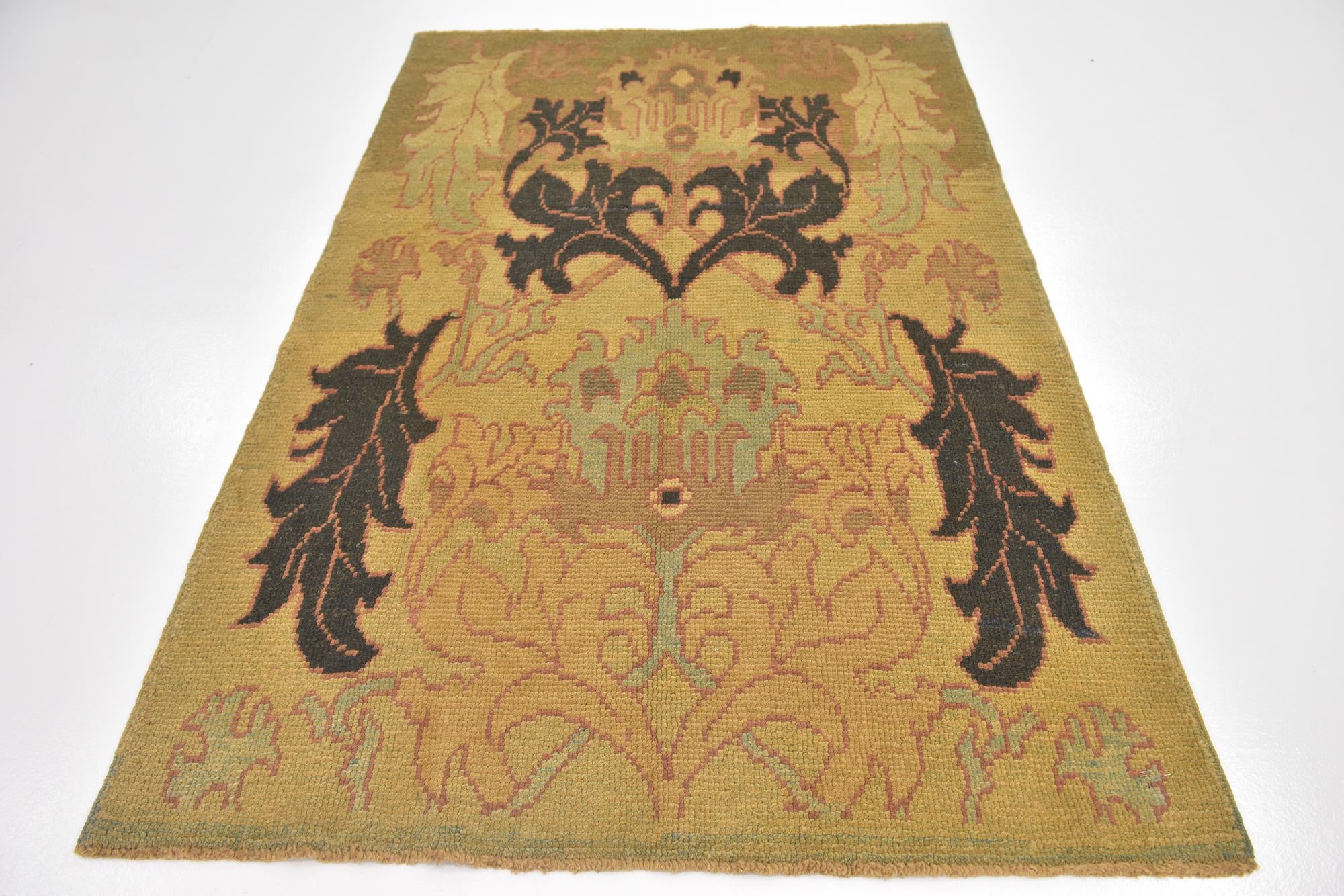 4' 8 x 7' 4 Hand Knotted Oushak Wool Rug