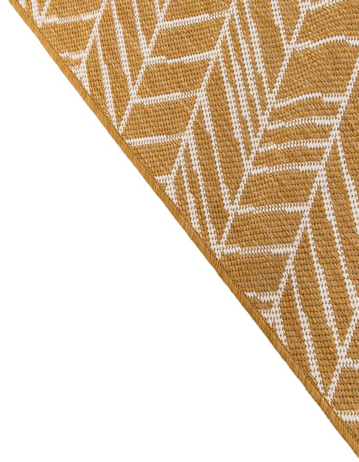 Detail image of 5' 3 x 7' 8  Washable Modern Indoor / Outdoor Rug