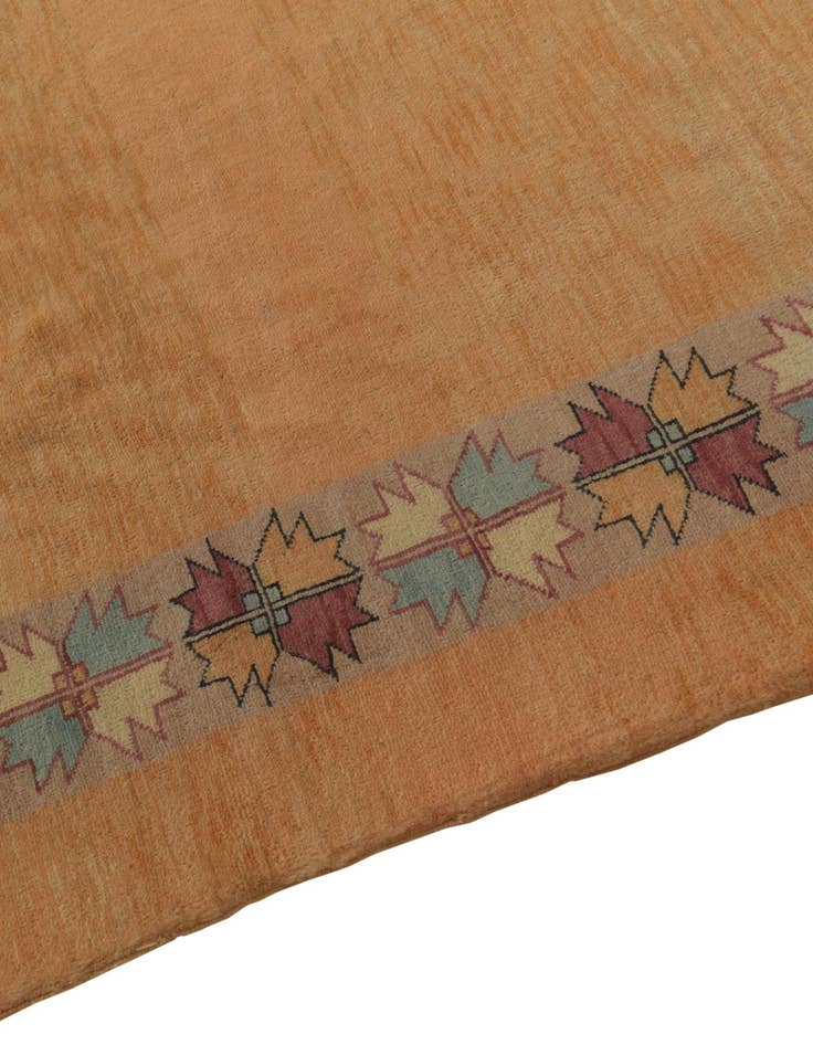 Detail image of 4' 2 x 6'  Hand Knotted Peshawar Ziegler Rug