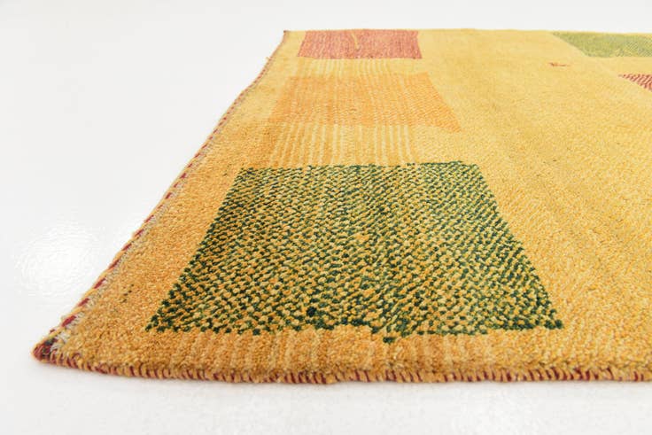 Detail image of 4' x 6' 3 Hand Knotted Shiraz-Gabbeh Persian Wool Rug