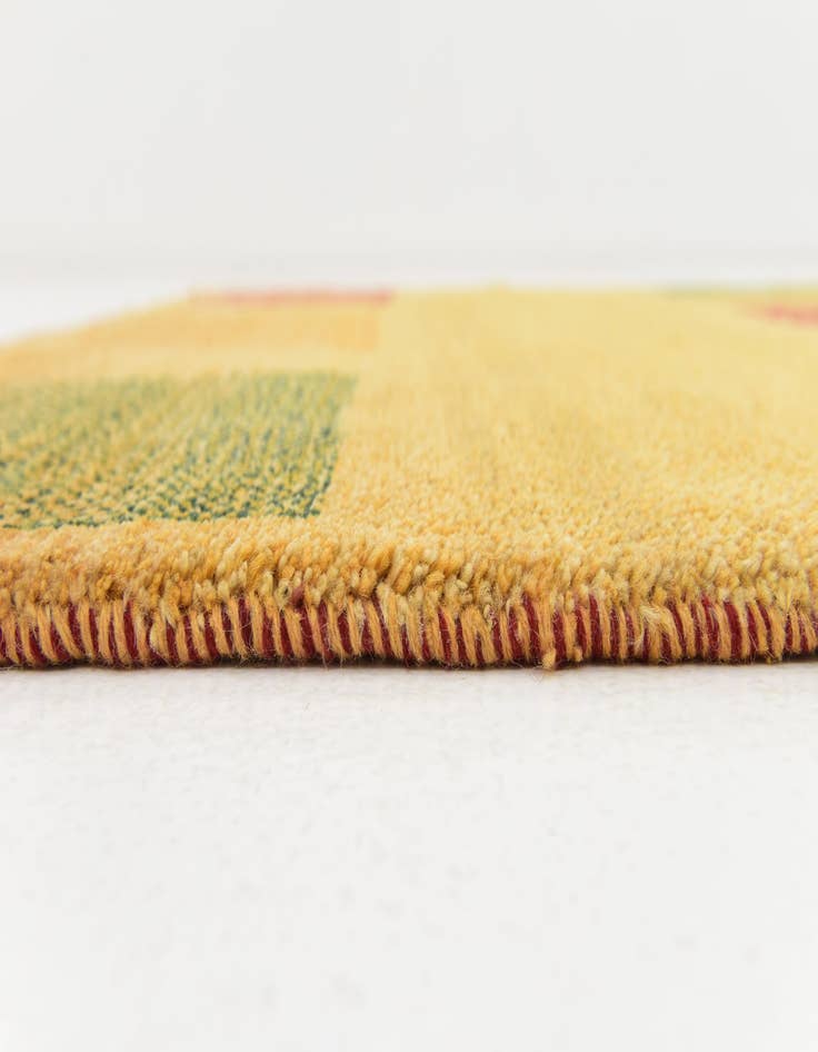 Detail image of 4' x 6' 3 Hand Knotted Shiraz-Gabbeh Persian Wool Rug