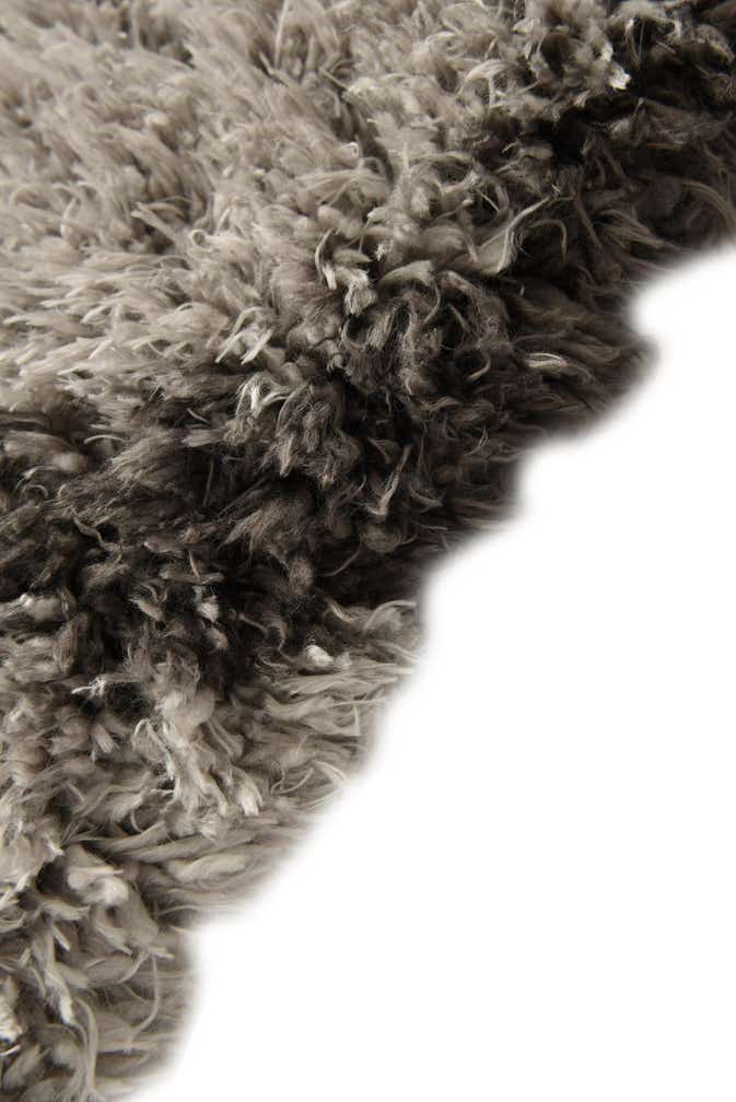5' 4 x 7' 8 Soft Touch Shag Rug