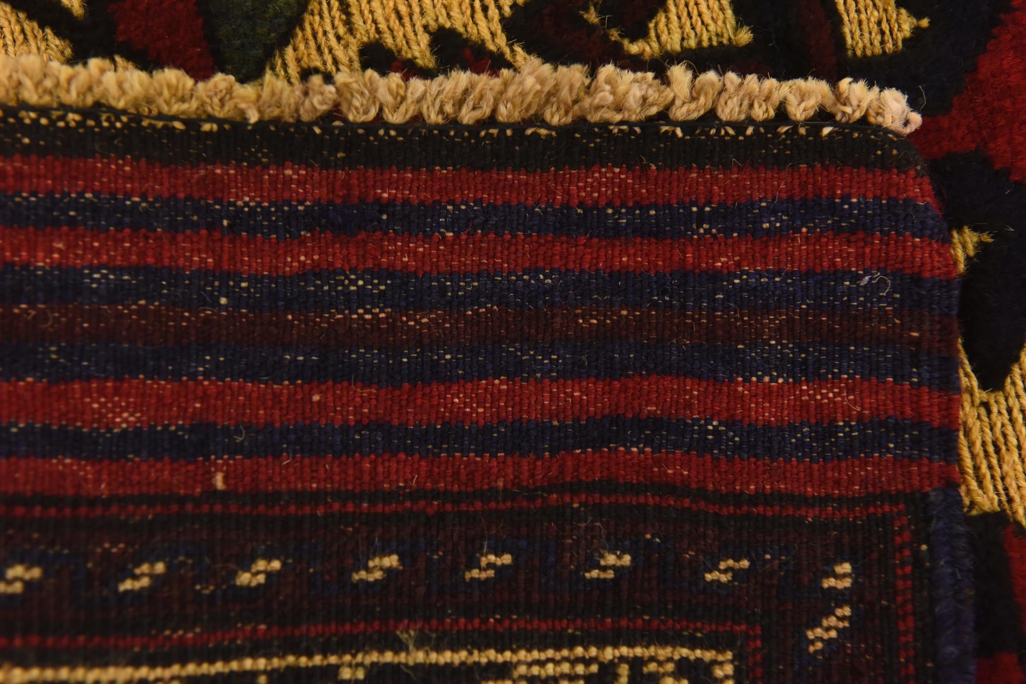 3' x 4' 4 Hand Knotted Sumak Wool Rug