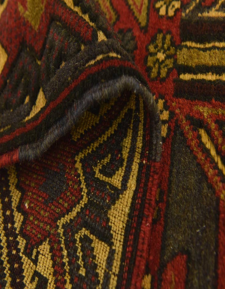 Detail image of 2' 10 x 5' Hand Knotted Sumak Wool Rug