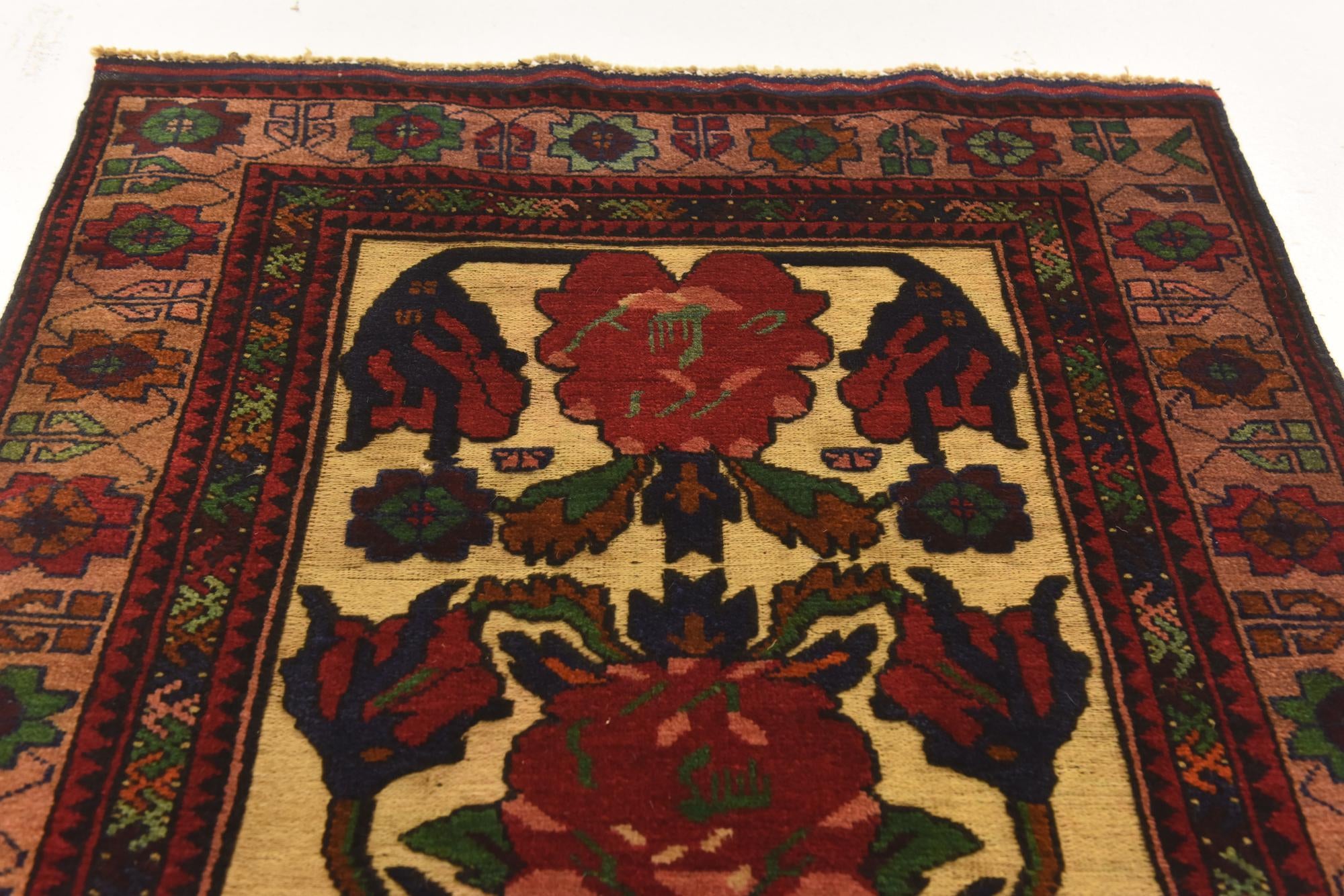 2' 9 x 4' 4 Hand Knotted Sumak Wool Rug