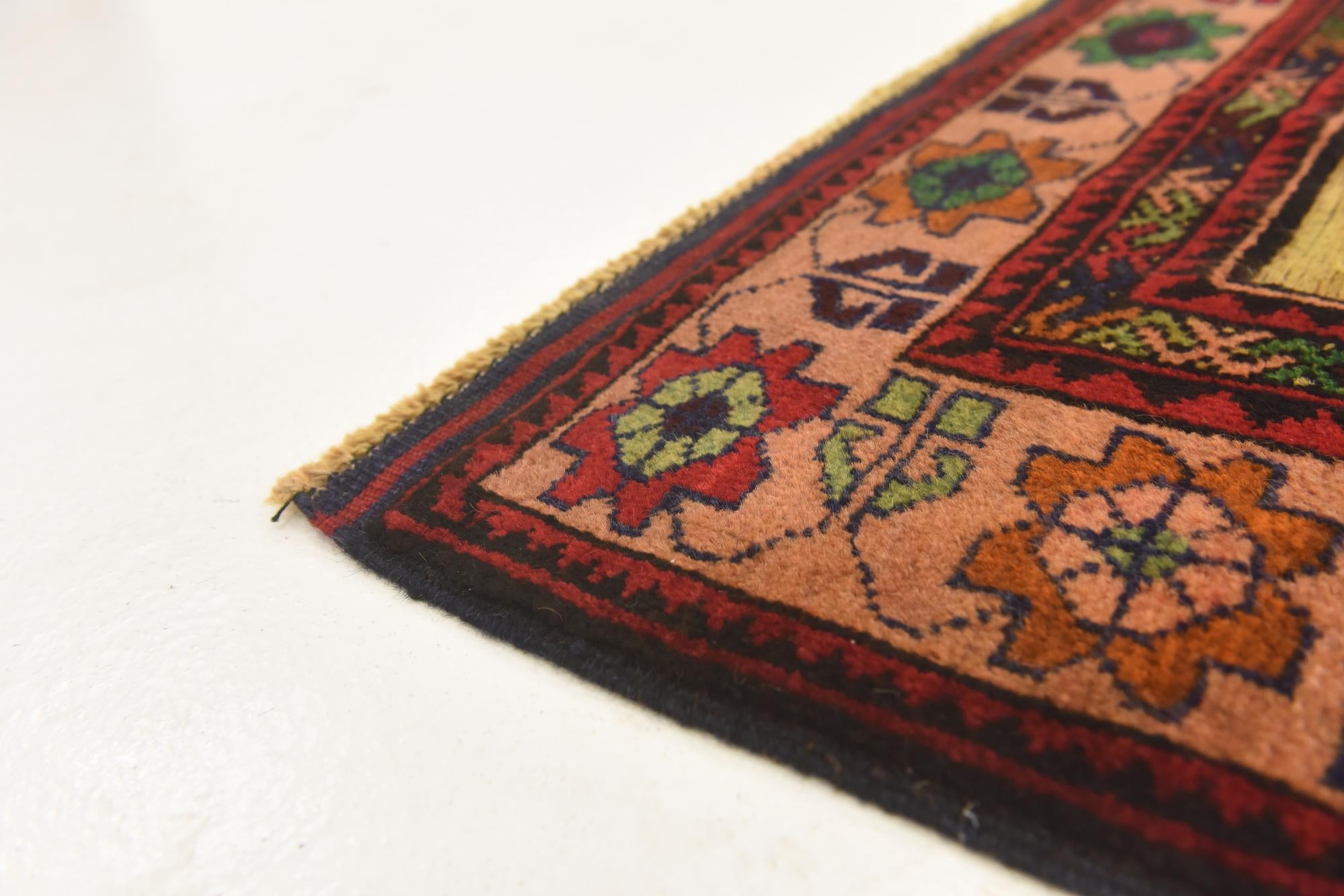 2' 9 x 4' 4 Hand Knotted Sumak Wool Rug