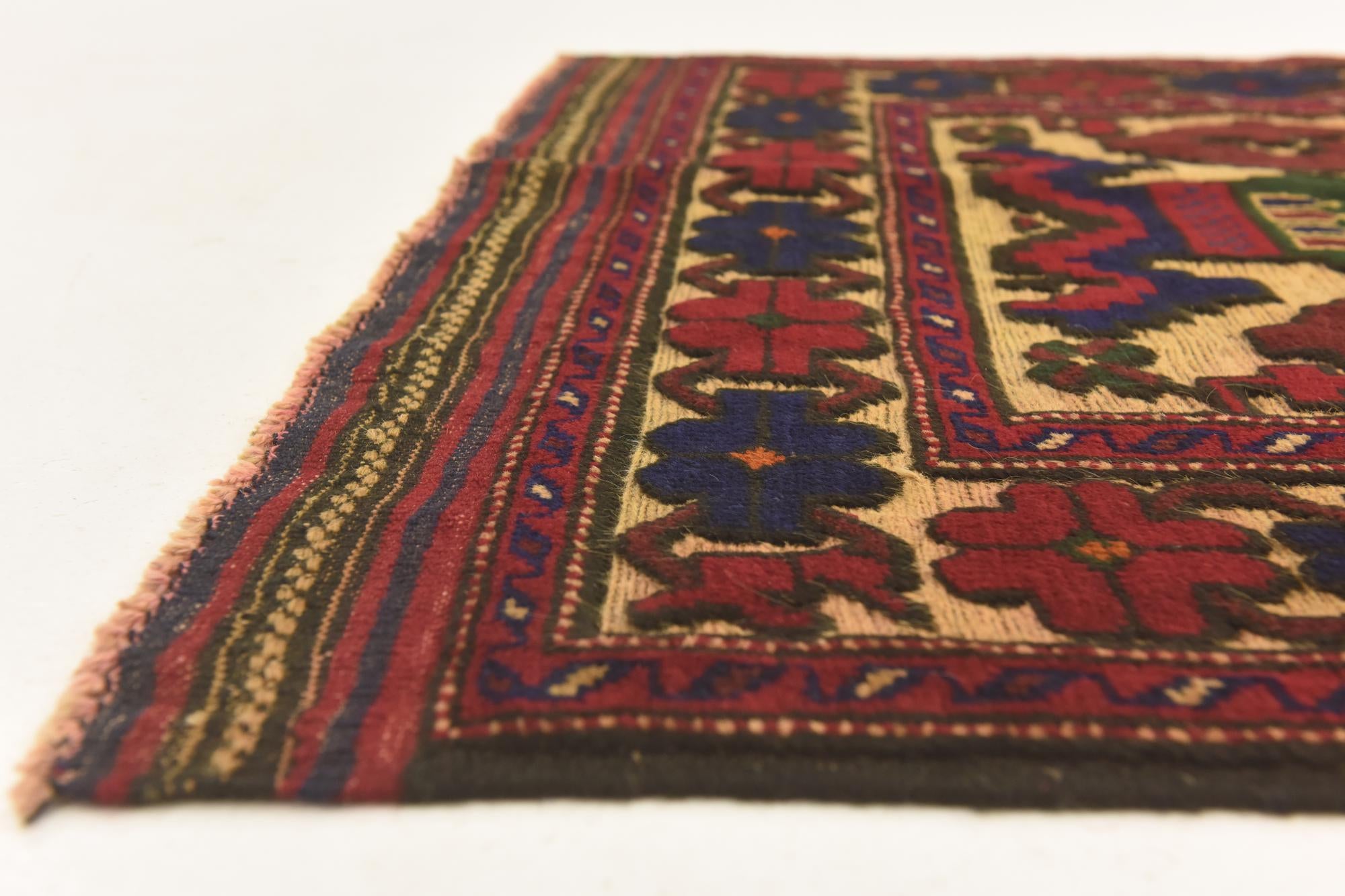 2' 11 x 4' 9 Hand Knotted Sumak Wool Rug