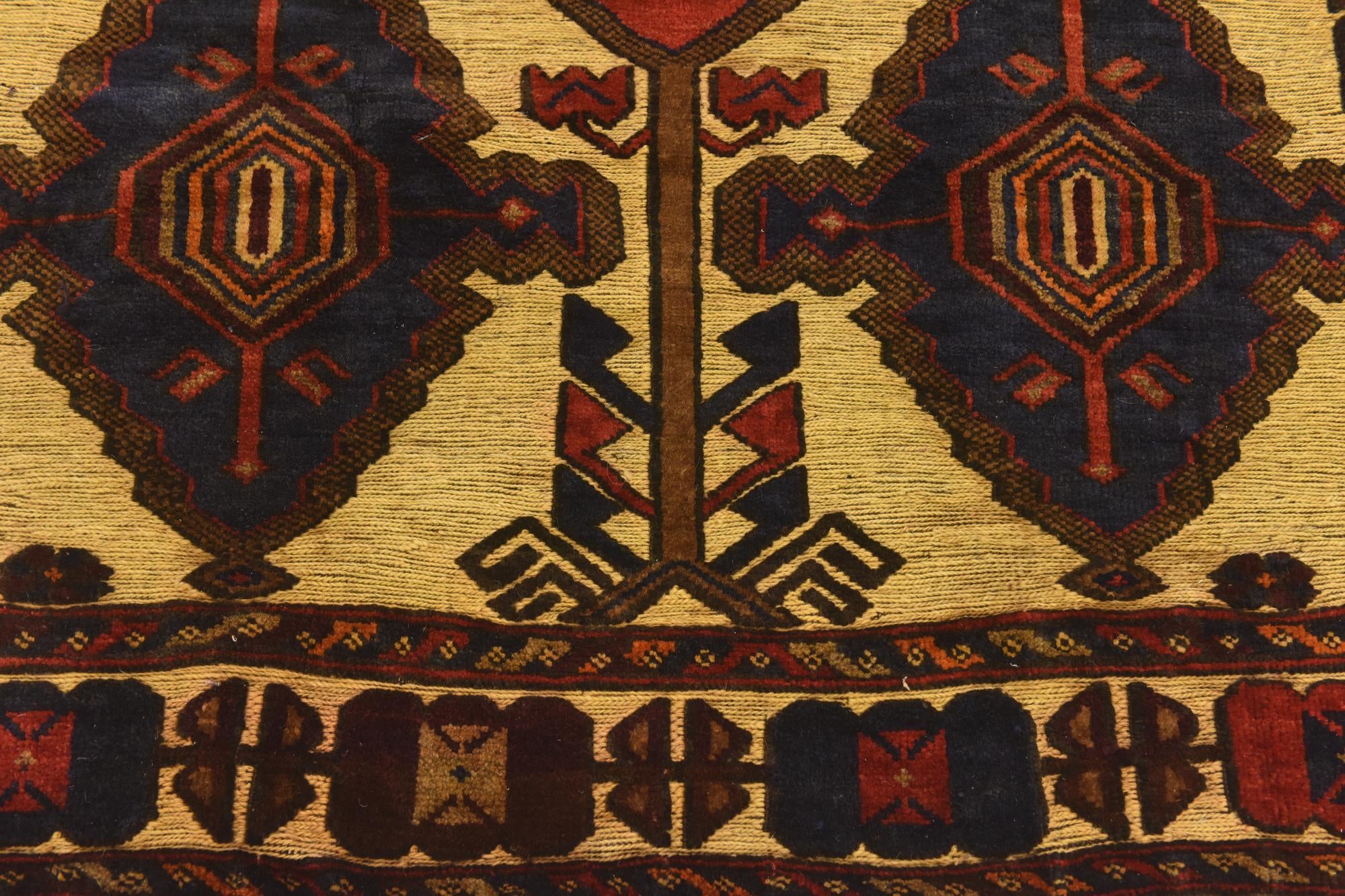 4' 6 x 5' 9 Hand Knotted Sumak Wool Rug