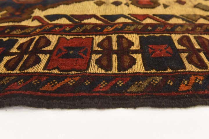 4' 6 x 5' 9 Hand Knotted Sumak Wool Rug