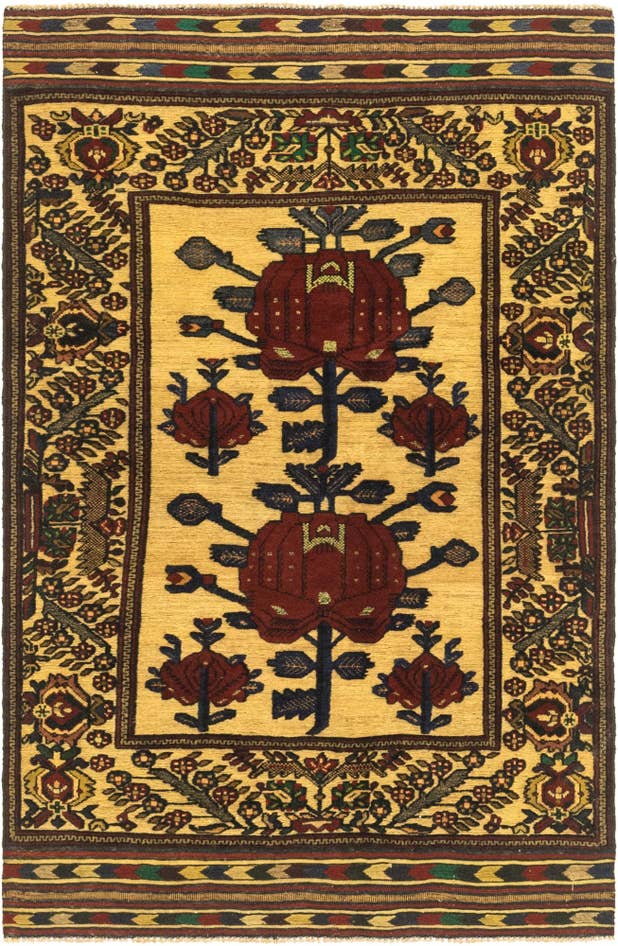Detail image of 4' 2 x 6' 8 Hand Knotted Sumak Wool Rug