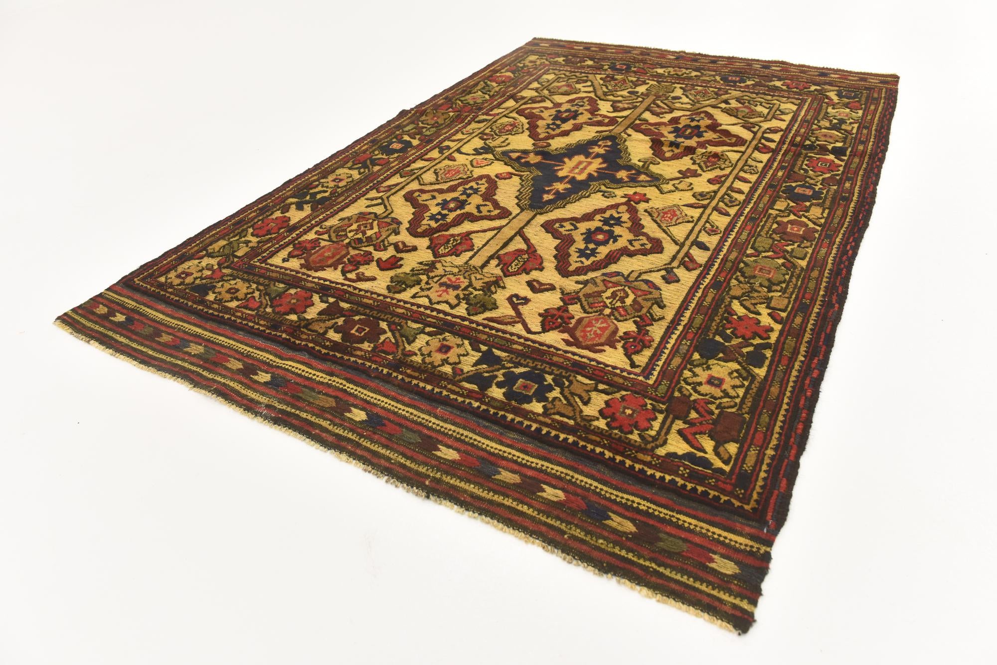 3' 11 x 6' 3 Hand Knotted Sumak Wool Rug
