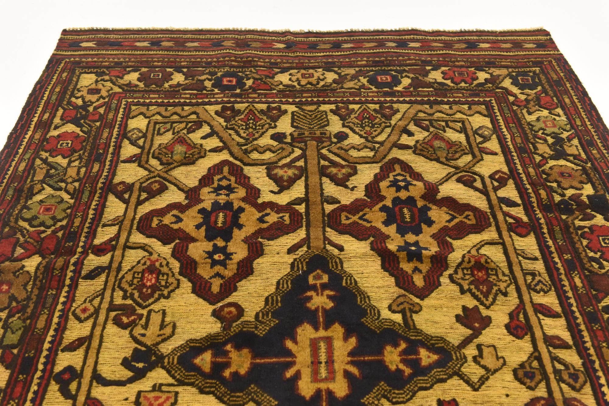 3' 11 x 6' 3 Hand Knotted Sumak Wool Rug