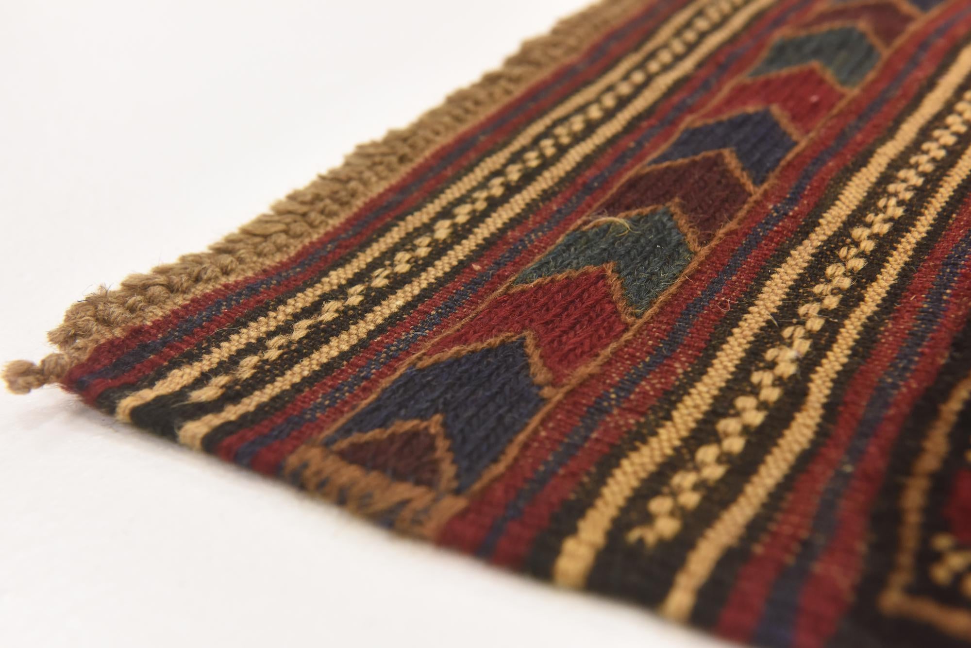 4' x 6' 1 Hand Knotted Sumak Wool Rug