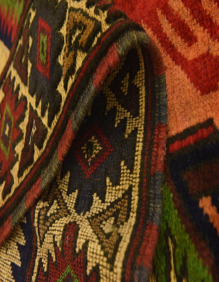 Detail image of 4' 1 x 6' 4  Hand Knotted Sumak Wool Rug