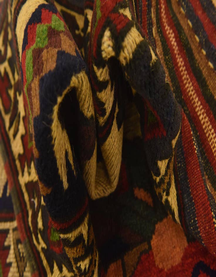 Detail image of 4' 1 x 6' 4  Hand Knotted Sumak Wool Rug