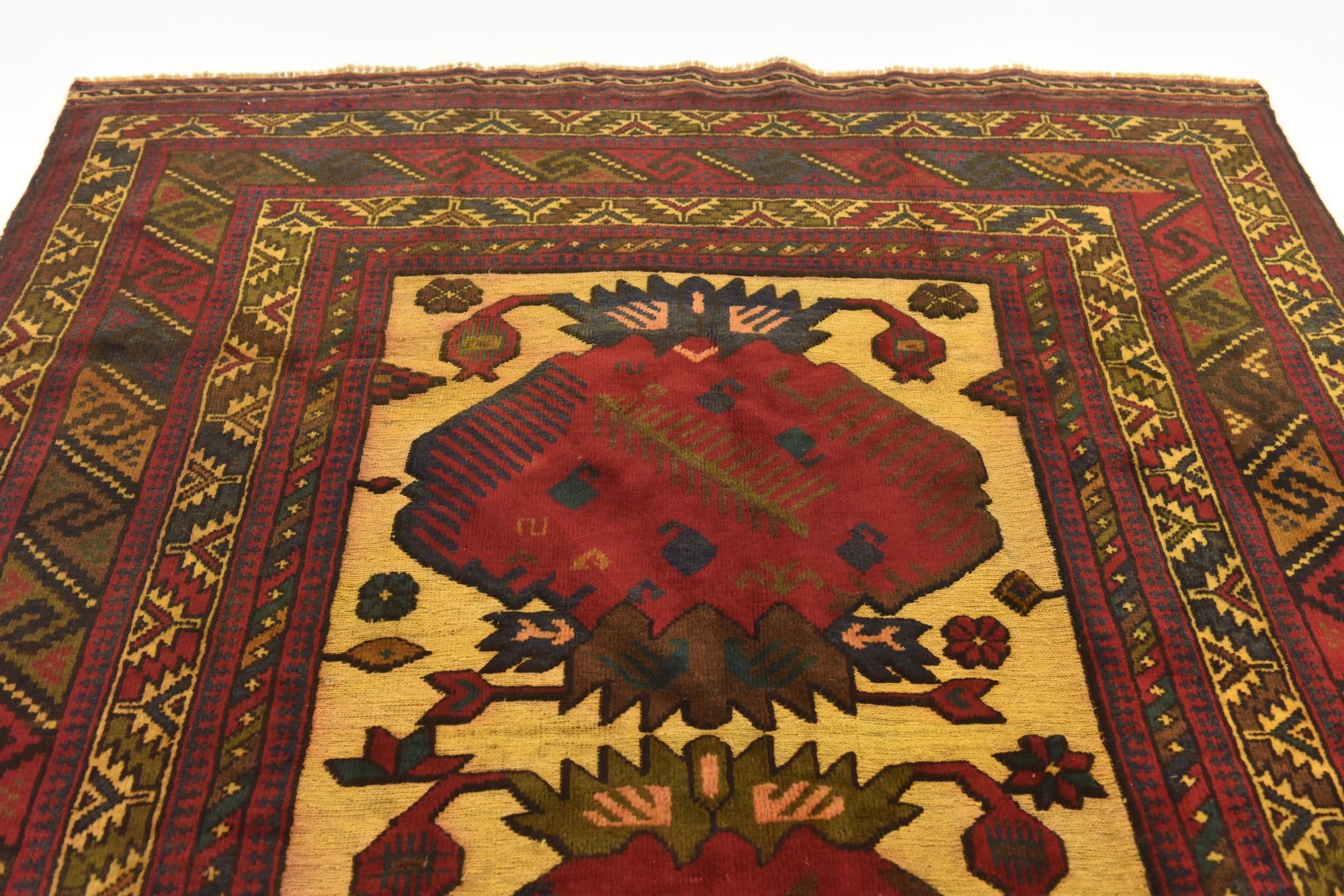 4' 4 x 5' 9 Hand Knotted Sumak Wool Rug