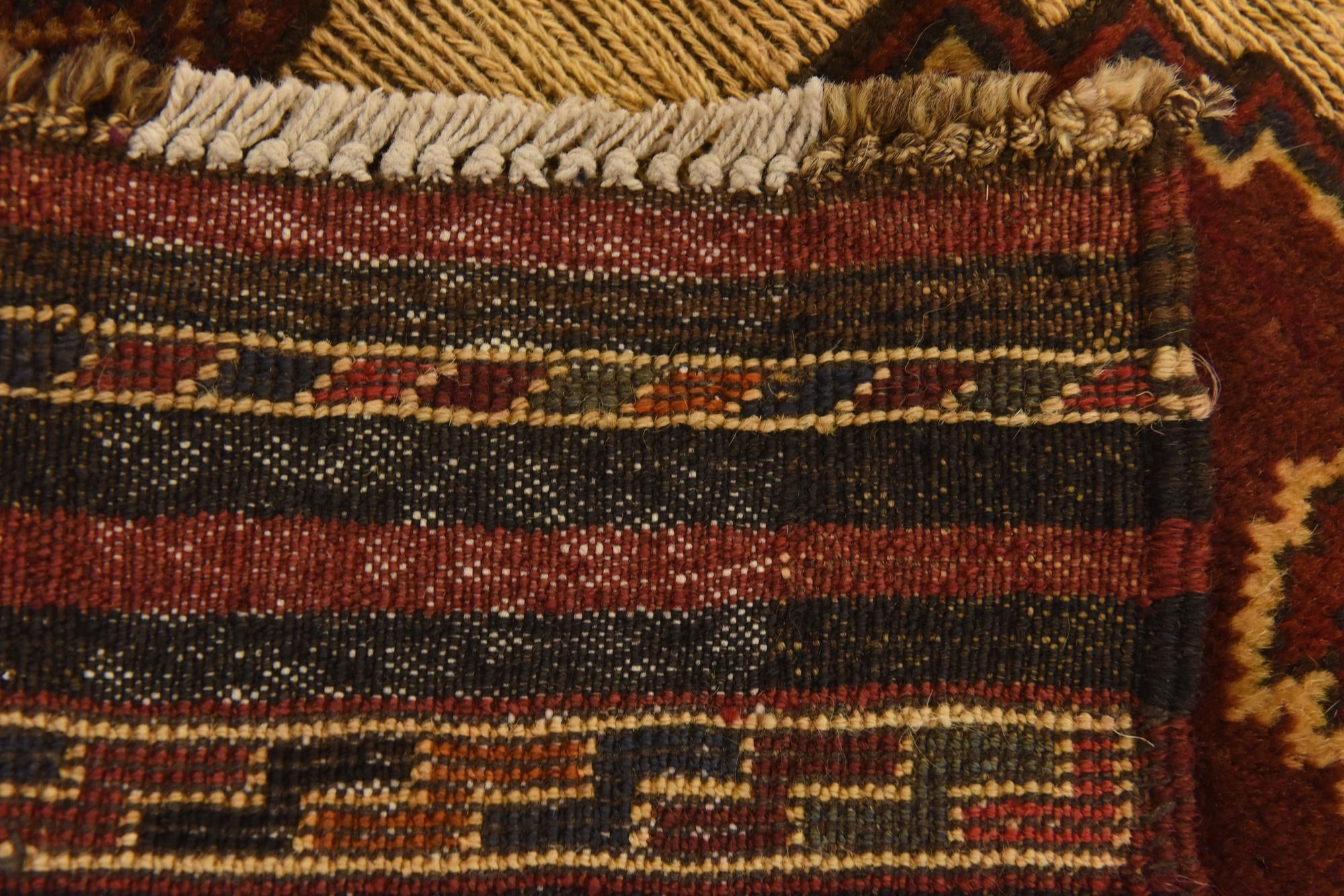 4' 1 x 6' 9 Hand Knotted Sumak Wool Rug