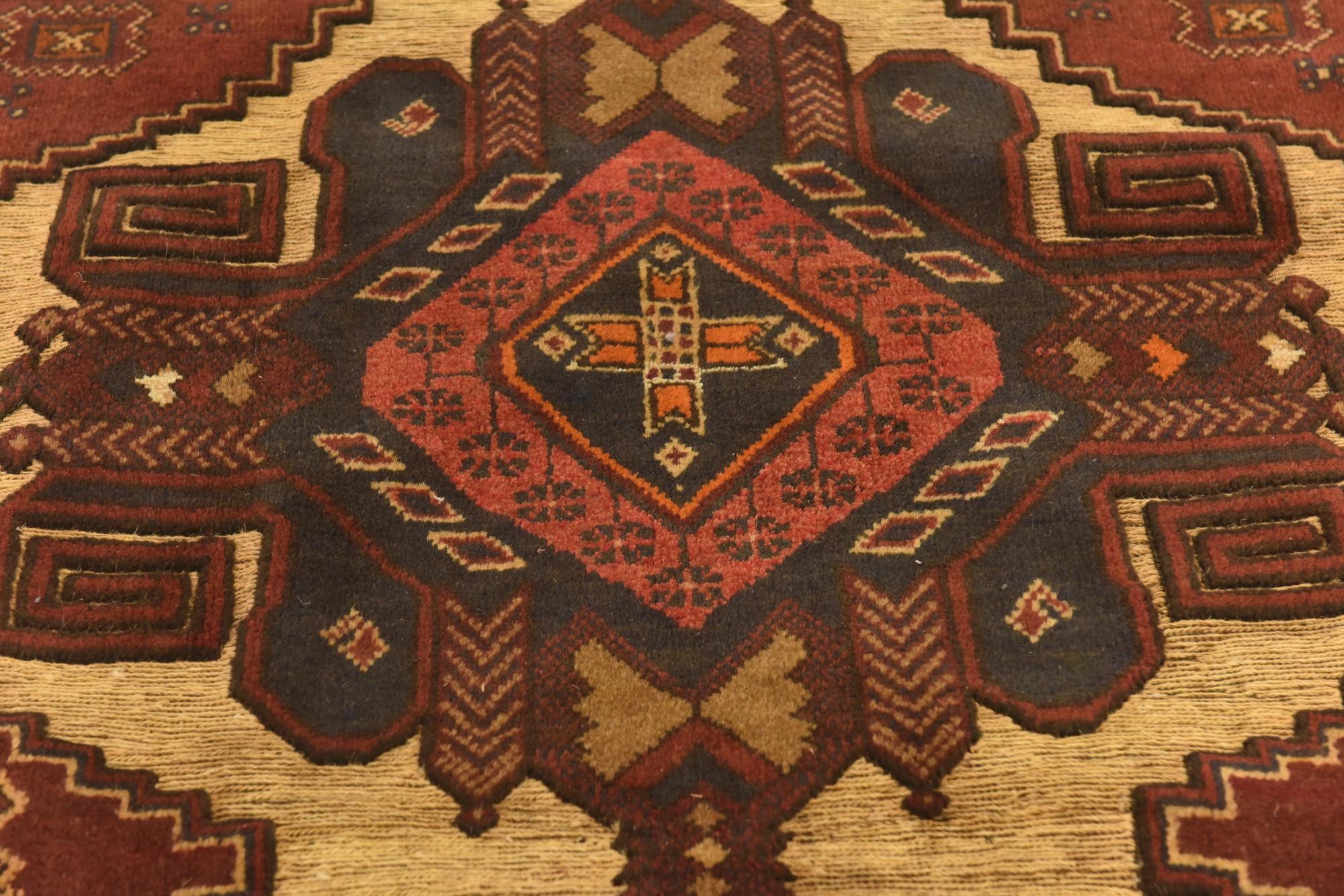 4' 1 x 6' 9 Hand Knotted Sumak Wool Rug