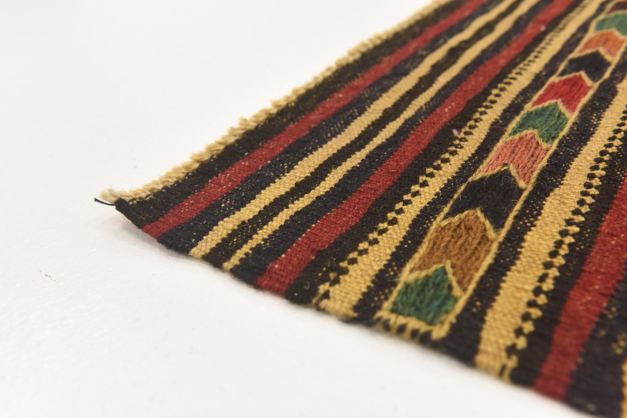 4' 3 x 6' 4 Hand Knotted Sumak Wool Rug