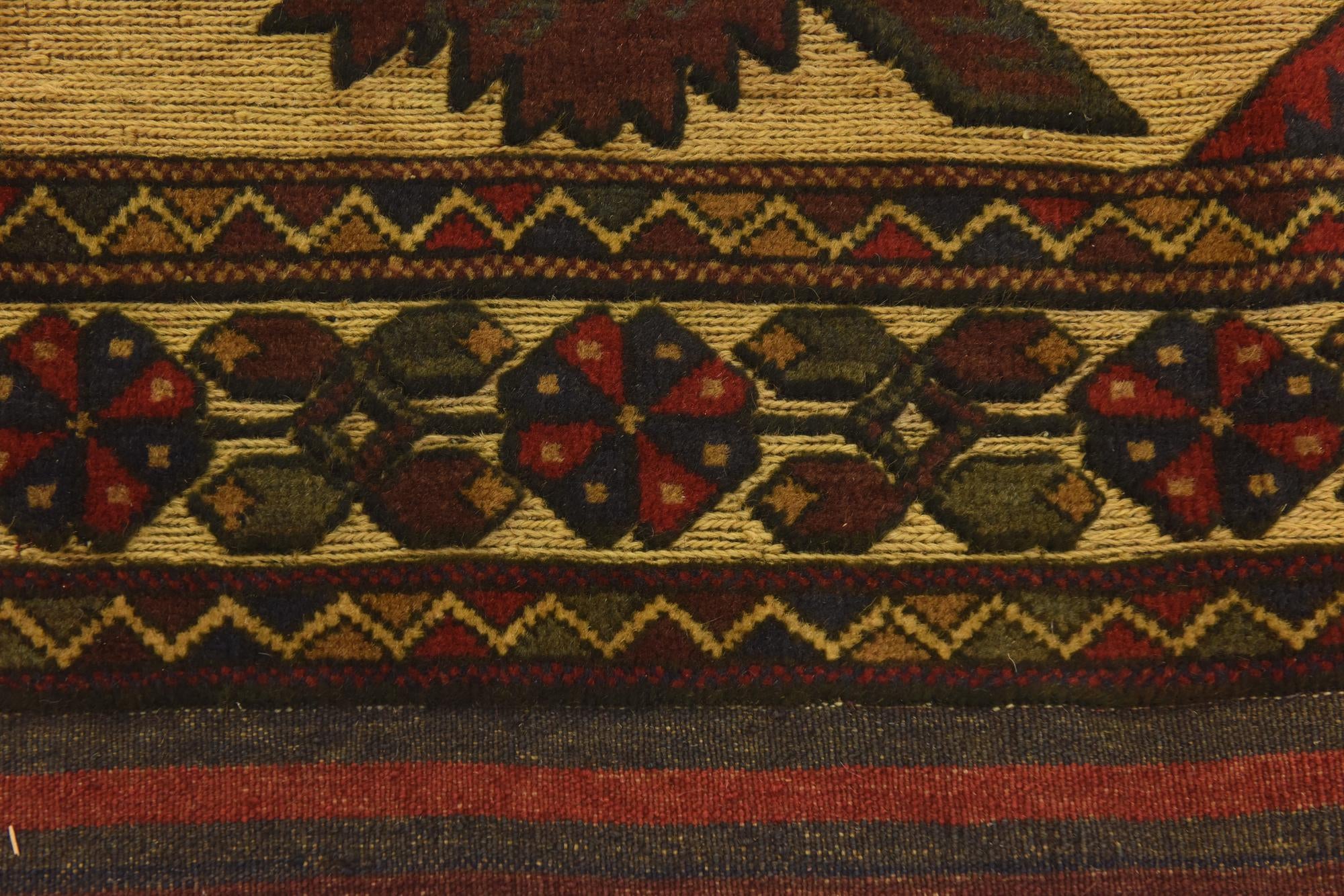 4' 2 x 6' 1 Hand Knotted Sumak Wool Rug